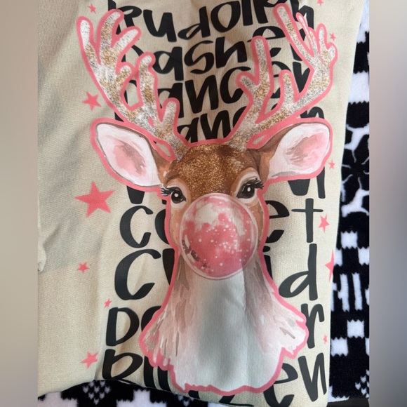 Gildan Beige Graphic Sweatshirt with Pink Accents - Picture 1 of 2